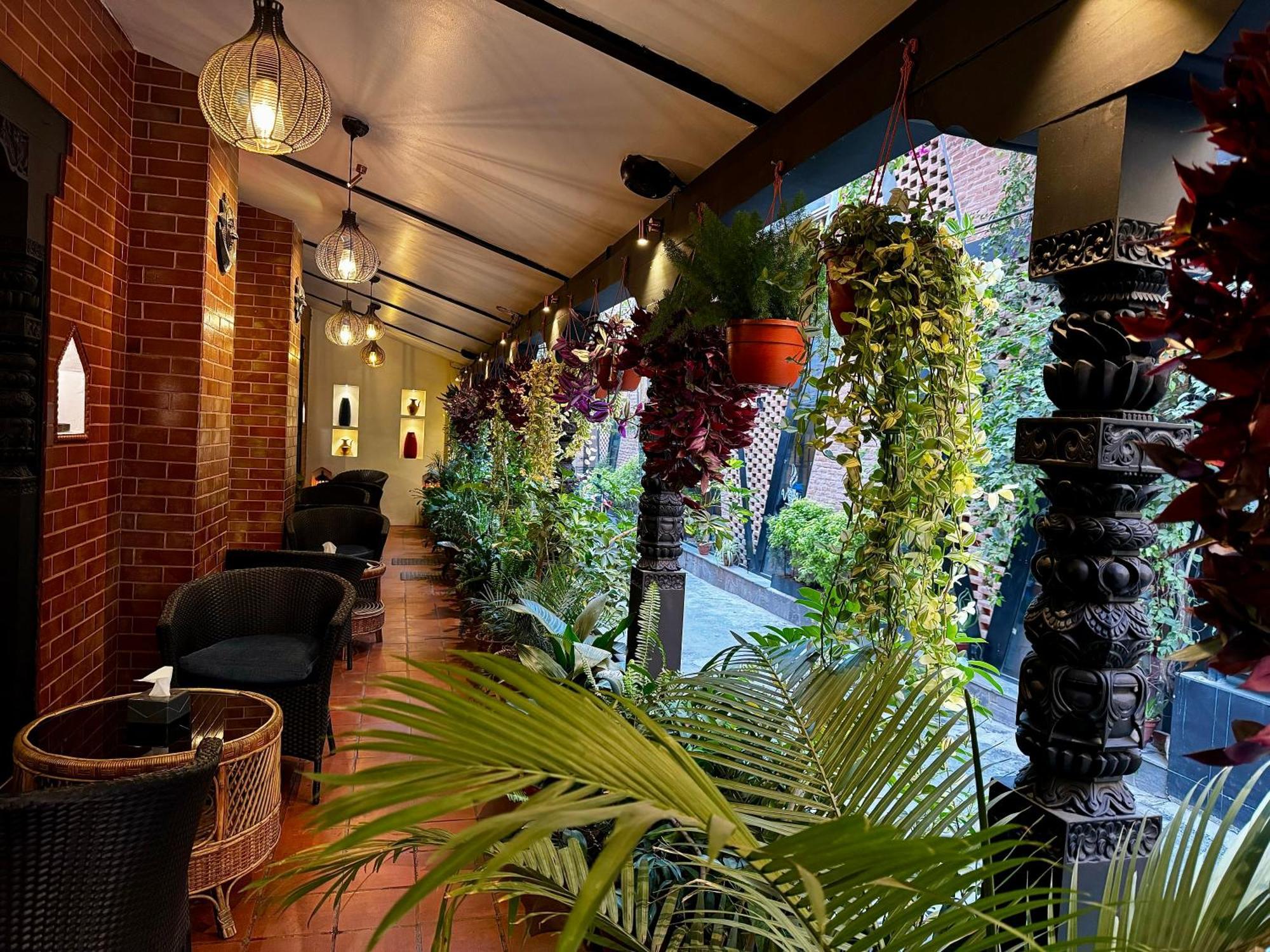 Kumari Boutique Hotel Kathmandu Exteriör bild