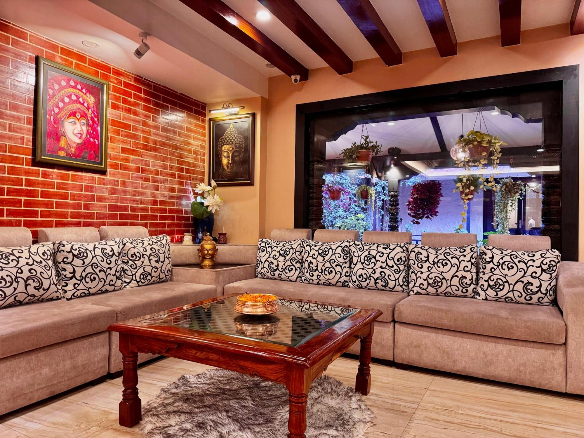 Kumari Boutique Hotel Kathmandu Exteriör bild