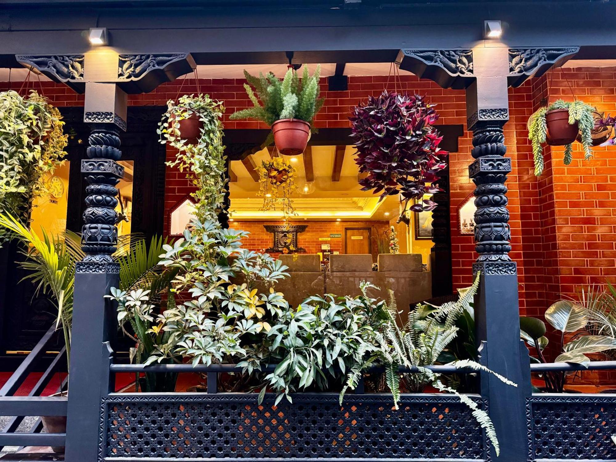 Kumari Boutique Hotel Kathmandu Exteriör bild